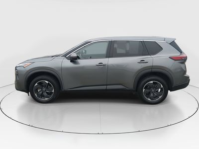2024 Nissan Rogue - Photo 4