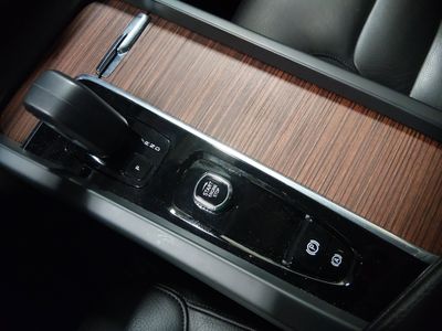 2024 Volvo S60 - Photo 19