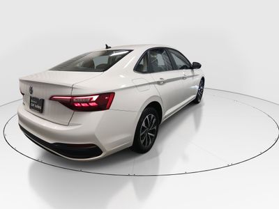 2024 Volkswagen Jetta - Photo 7