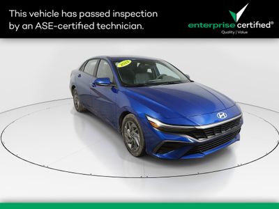 2024 Hyundai Elantra - Photo 1