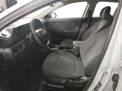 2025 Kia K4 - Photo 19