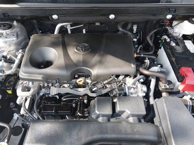 2024 Toyota RAV4 - Photo 9
