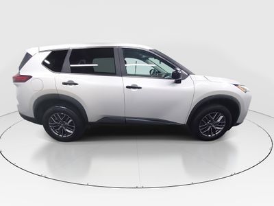 2024 Nissan Rogue - Photo 8
