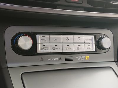 2023 Hyundai Kona Electric - Photo 20