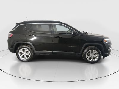 2024 Jeep Compass - Photo 8