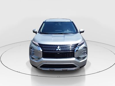2024 Mitsubishi Outlander — side profile view