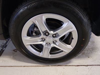 2024 Jeep Compass - Photo 16