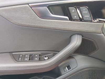 2023 Audi A4 Sedan - Photo 18