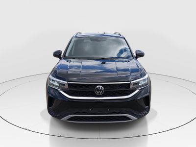 2024 Volkswagen Taos - Photo 2