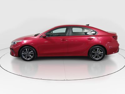 2023 Kia Forte - Photo 4