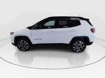 2024 Jeep Compass - Photo 4