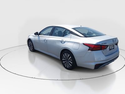 2024 Nissan Altima - Photo 5