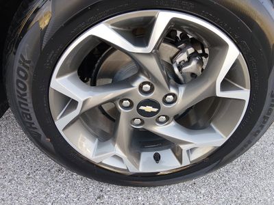 2025 Chevrolet Trax - Photo 10