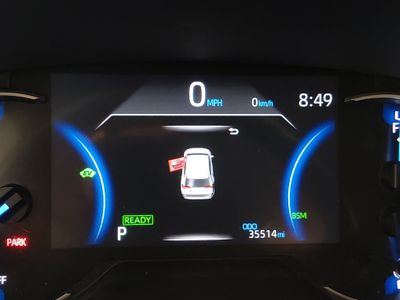 2025 Toyota RAV4 - Photo 14