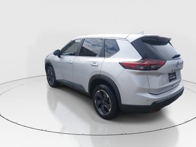 2025 Nissan Rogue - Photo 5