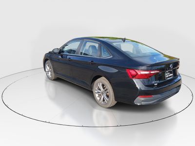 2024 Volkswagen Jetta - Photo 5