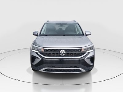 2024 Volkswagen Taos - Photo 2
