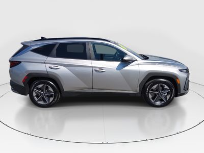 2025 Hyundai Tucson - Photo 8