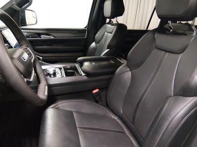 2023 Jeep Wagoneer L - Photo 27