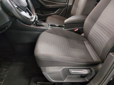 2024 Volkswagen Jetta - Photo 12