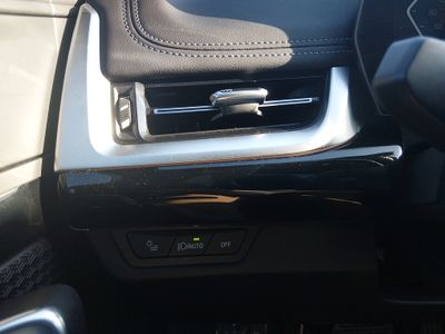 2025 BMW X1 - Photo 12