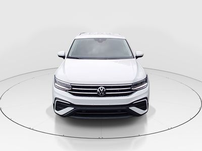 2024 Volkswagen Tiguan - Photo 2