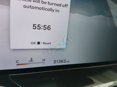 2025 Genesis GV80 — photo 14 view