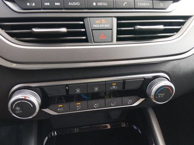 2024 Nissan Altima - Photo 13
