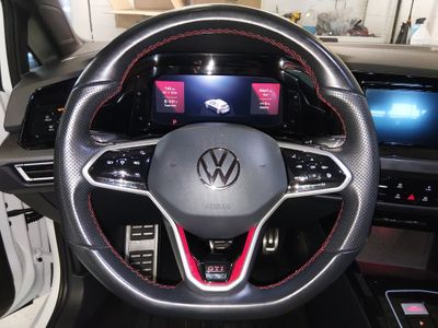 2024 Volkswagen Golf GTI - Photo 12