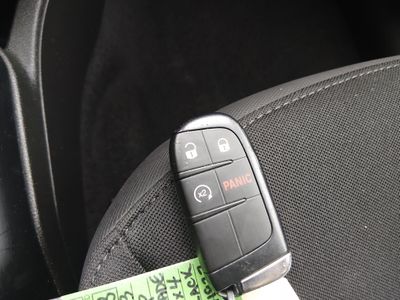 2023 Jeep Renegade - Photo 15