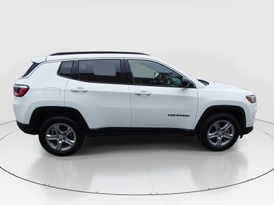 2024 Jeep Compass - Photo 8