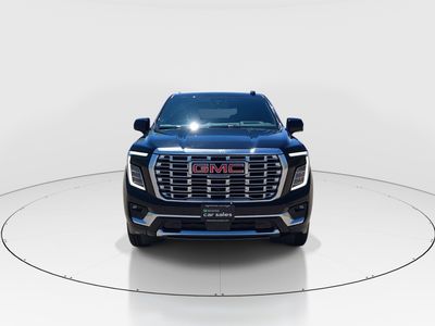 2025 GMC Yukon XL - Photo 2