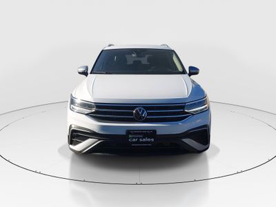 2024 Volkswagen Tiguan - Photo 2