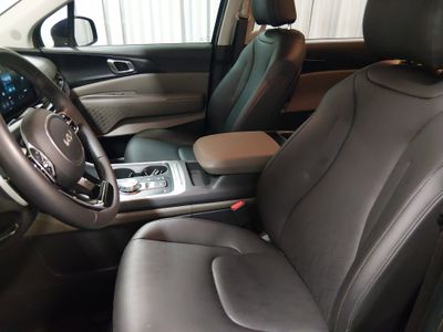2025 Kia Carnival Hybrid - Photo 25