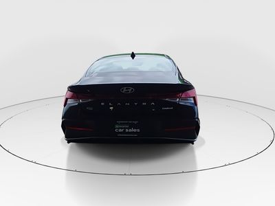 2024 Hyundai Elantra - Photo 6
