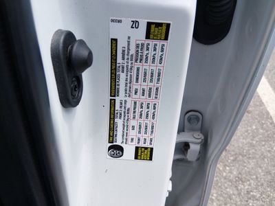 2023 Toyota RAV4 - Photo 22