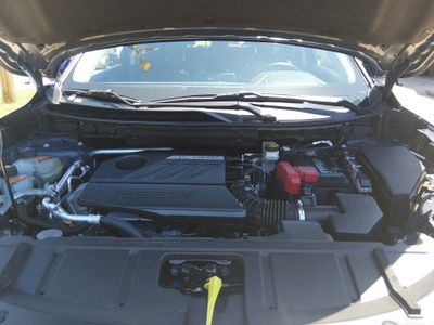 2025 Nissan Rogue - Photo 9