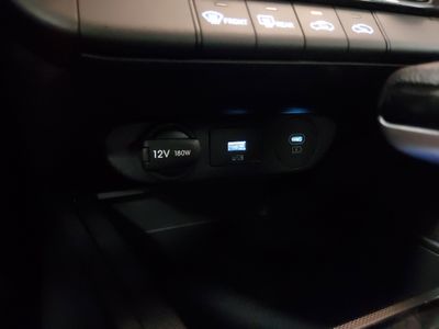 2024 Hyundai Elantra - Photo 19