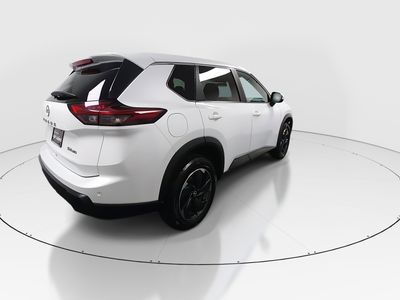 2024 Nissan Rogue - Photo 7