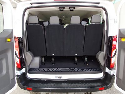 2024 Ford Transit 15 Passenger Wagon - Photo 11