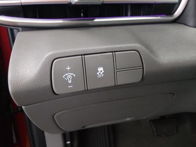 2024 Hyundai Elantra - Photo 13