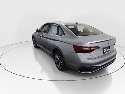 2024 Volkswagen Jetta - Photo 5