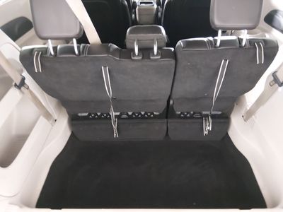 2022 Chrysler Pacifica - Photo 11