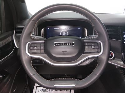 2024 Jeep Wagoneer L - Photo 12