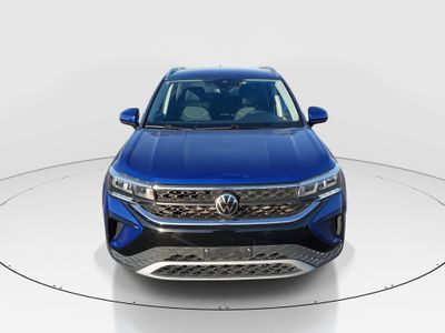 2024 Volkswagen Taos - Photo 2