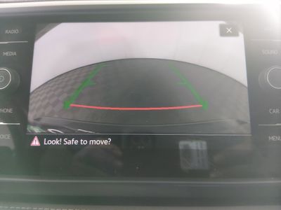 2024 Volkswagen Taos - Photo 16