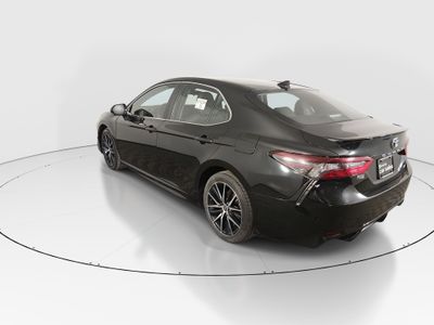 2023 Toyota Camry - Photo 5