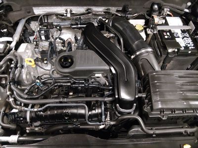 2024 Volkswagen Taos - Photo 9