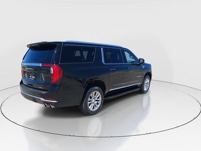 2025 GMC Yukon XL - Photo 7