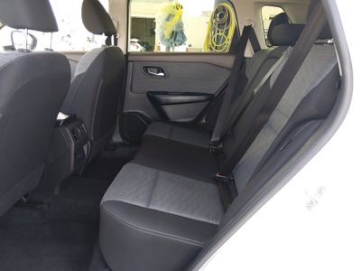 2023 Nissan Rogue - Photo 17
